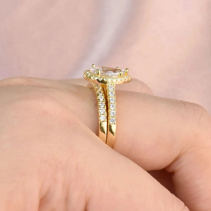 Pear Cut Bridal Ring Set – Sterling Silver With Halo Zircon Shine SF