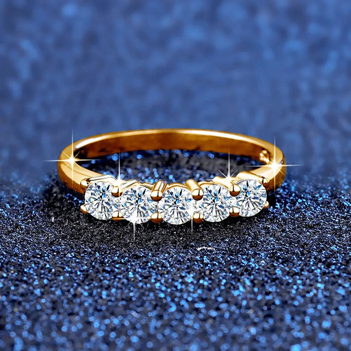 18K Gold Moissanite Wedding Ring – D-Color VVS1 Certified Stone SF