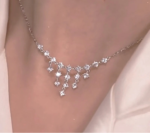 Certified moissanite pendant necklace in 925 sterling silver with 18K white gold plating