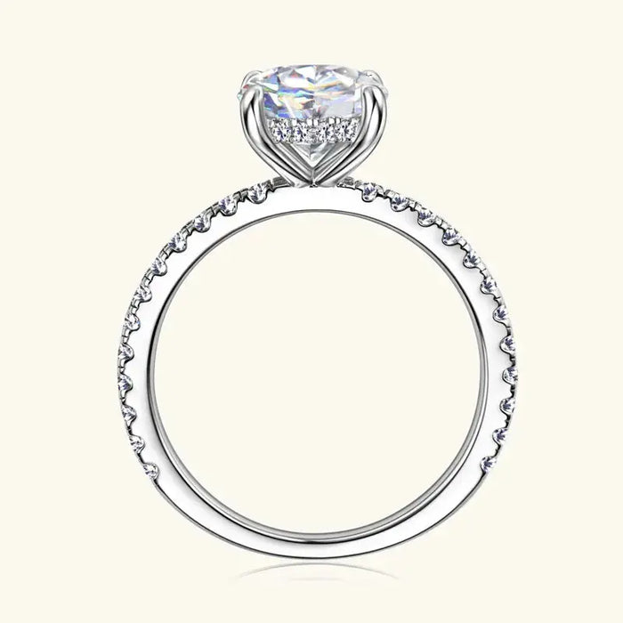 Moissanite Ring – 2ct Round-Cut Solitaire SF