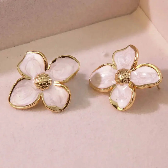 Stud Earrings – Vintage Petal Design in Stainless Steel SF