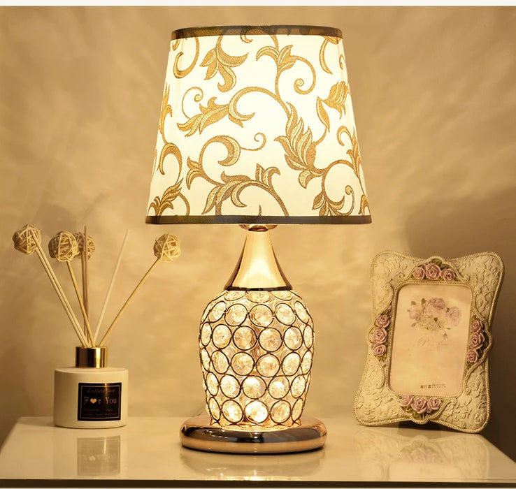 Crystal Table Lamp – Elegant Bedside Light with Polished Chrome Finish - Samanta Factory