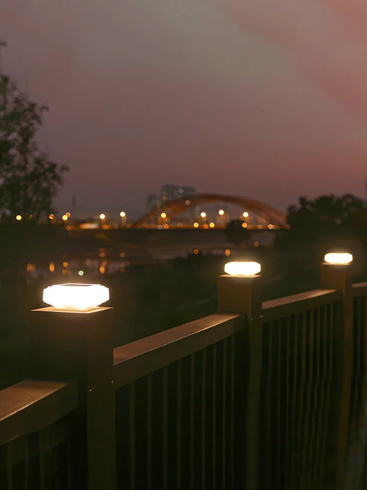 Solar Column Headlight – Waterproof LED Outdoor Lamp with Intelligent Light Control - Samanta Factory