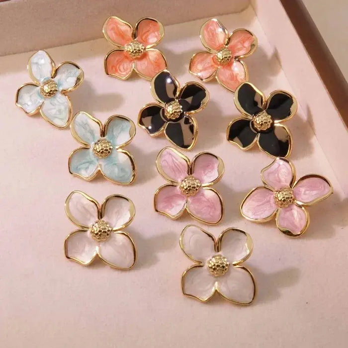 Stud Earrings – Vintage Petal Design in Stainless Steel SF