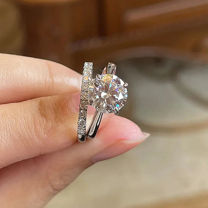 Moissanite Engagement Ring – 2.0ct Round Center Stone SF