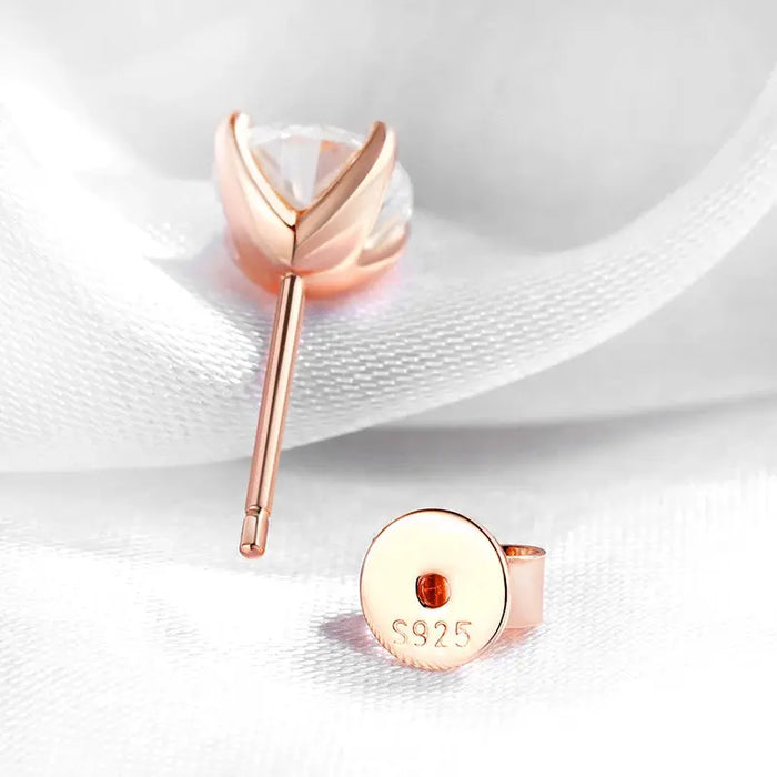 D Color VVS1 Round Cut Moissanite Stud Earrings in 925 Sterling Silver