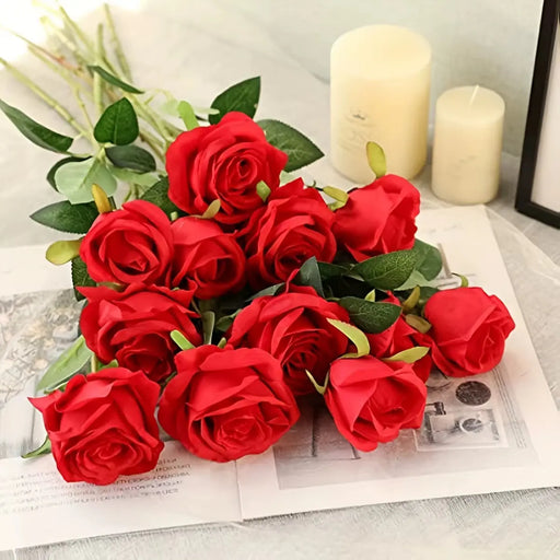 Lifelike 12-piece artificial rose bouquet with silk petals for home and wedding decoration