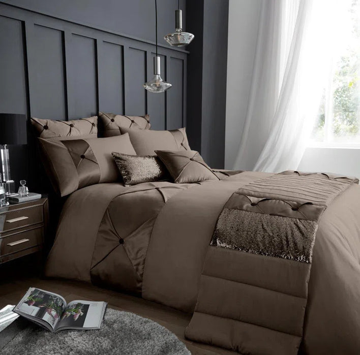 Hristofer Cotton Blend, Polyester Solid Colour Duvet Cover Set with Pillowcases