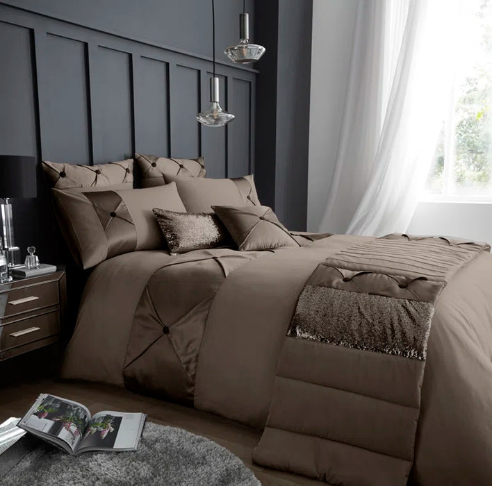 Hristofer Cotton Blend, Polyester Solid Colour Duvet Cover Set with Pillowcases